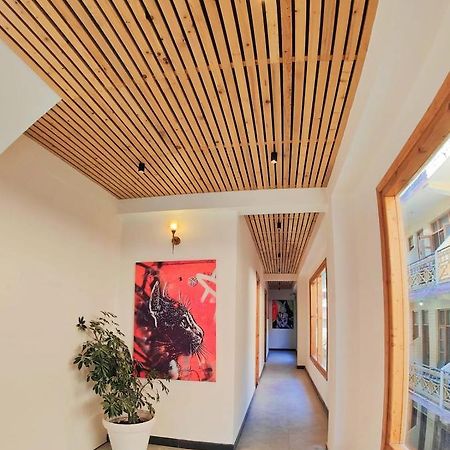 Hotel Yaato Retreat Manāli Zewnętrze zdjęcie