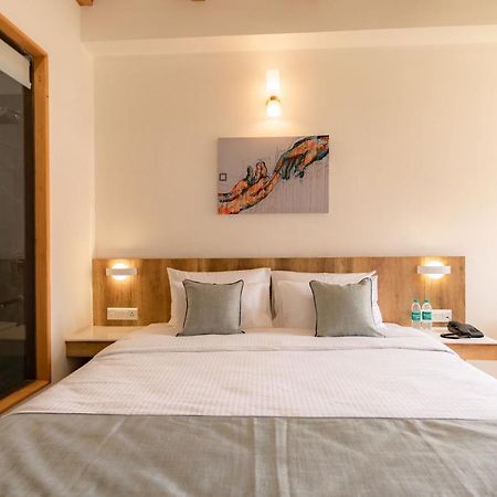 Hotel Yaato Retreat Manāli Zewnętrze zdjęcie